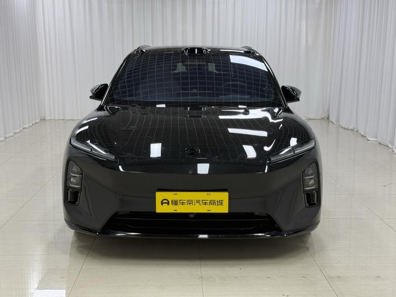 NIO NIO ET5 Touring 2025