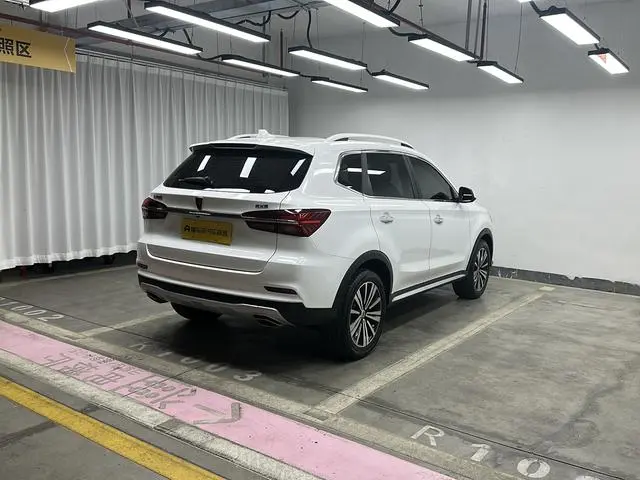Roewe Roewe RX5 20T automatic 4G interconnection million flagship models