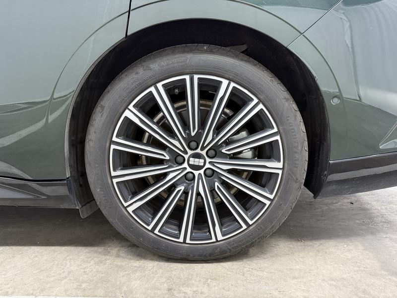 Geely Galaxy Galaxy Star Shine 8 PHEV 2025
