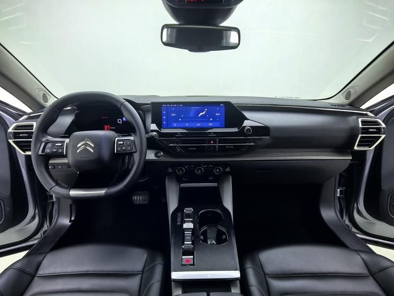 Citroen Versailles C5 X 2022
