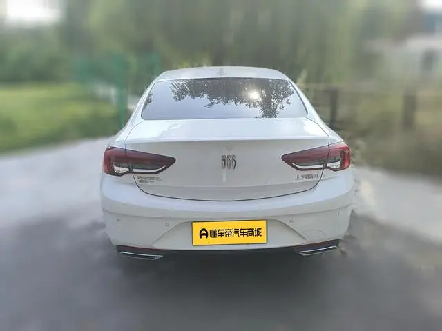 Buick Regal 25T Premium Edition