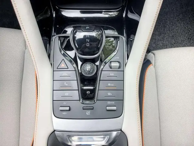 BYD Song PLUS DM DM-i 110KM two-wheel drive flagship PLUS
