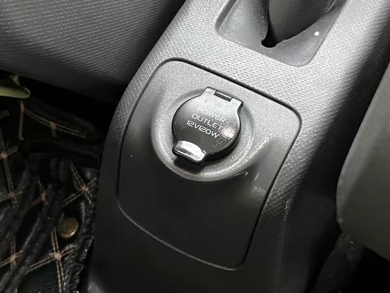 Geely Galaxy panda 2023