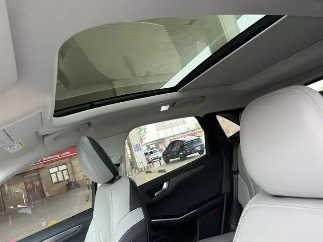 Ford Ruiji EcoBoost 245 two-wheel drive Yaoxiang model