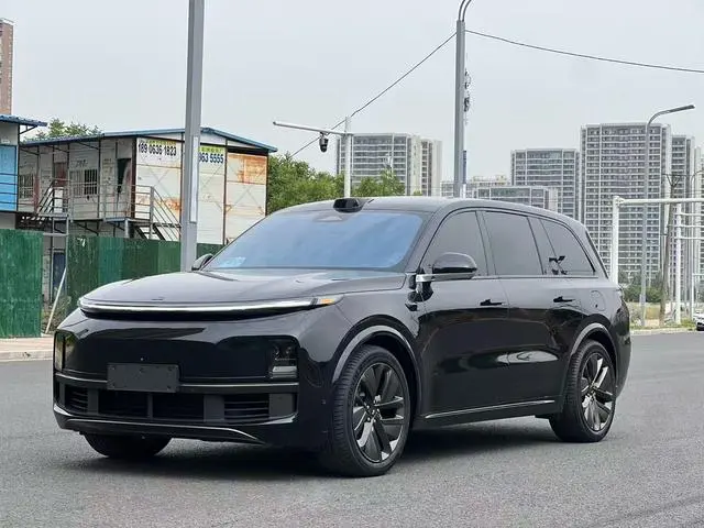 Li Auto Ideal L9 Max version