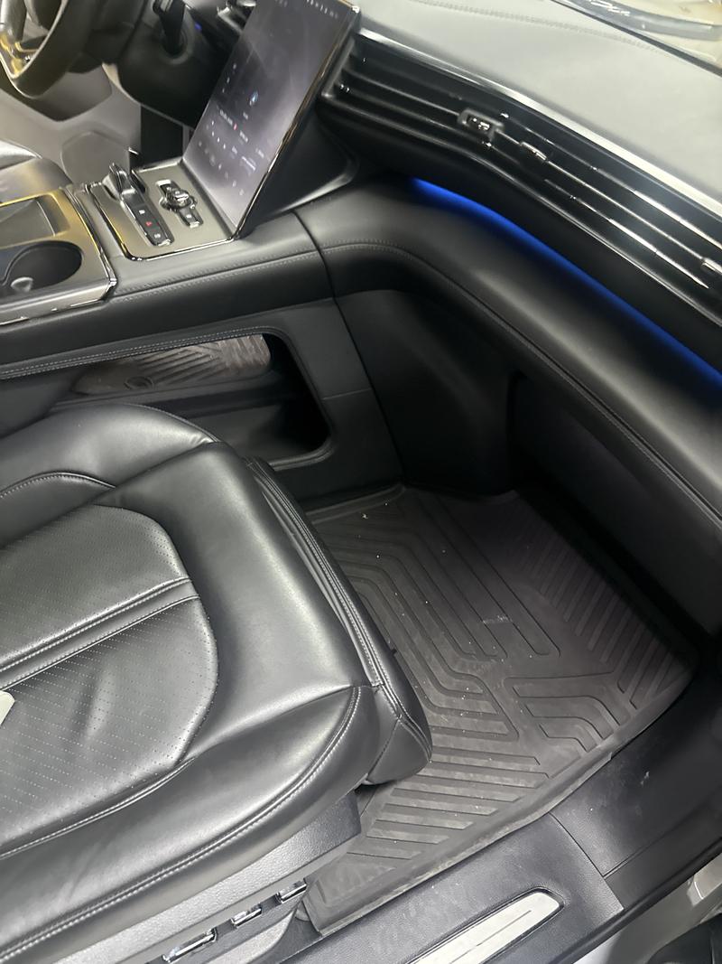 NIO NIO ES6 2020