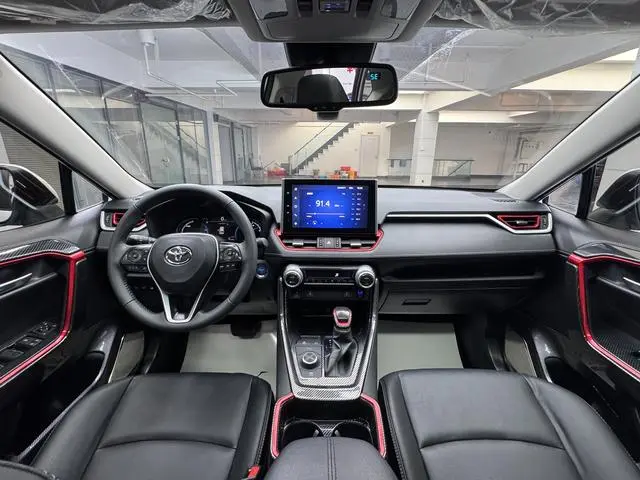 TOYOTA RAV4 Rongfang Dual-engine 2.5L CVT four-wheel drive Elite Plus edition