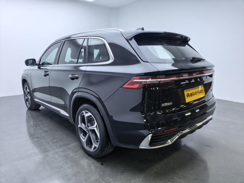 Geely Emgrand L 2021