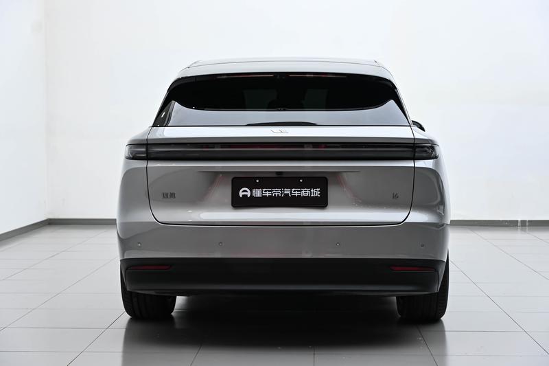Li Auto Ideal i6 2025