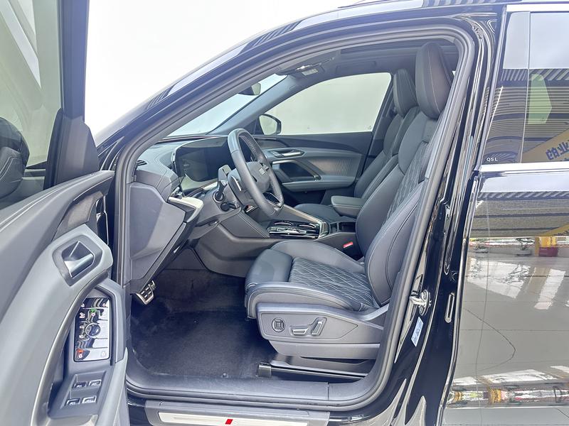 Audi Audi Q5L 2026