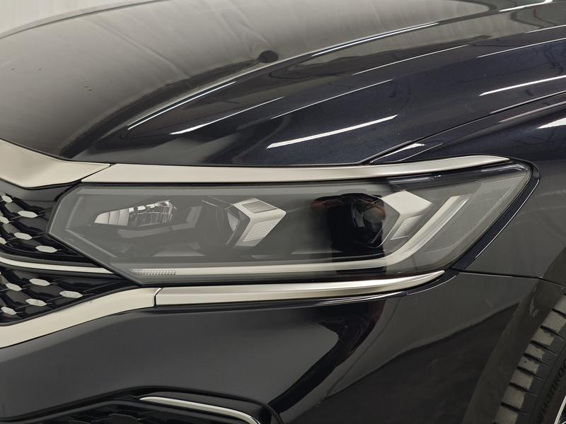 Volkswagen Passat 2025
