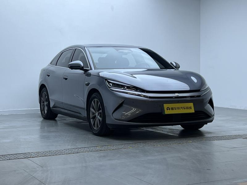 BYD Qin L EV 2025
