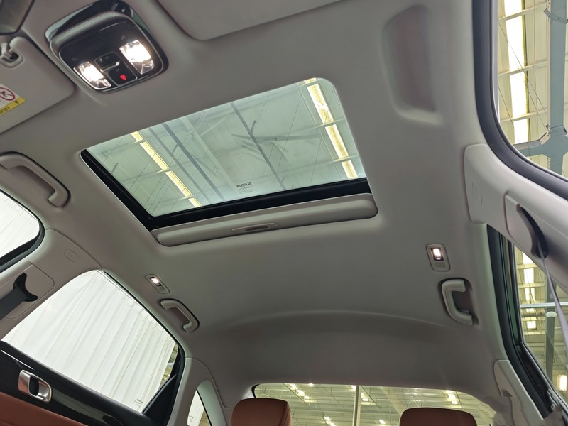 Geely Emgrand 2026