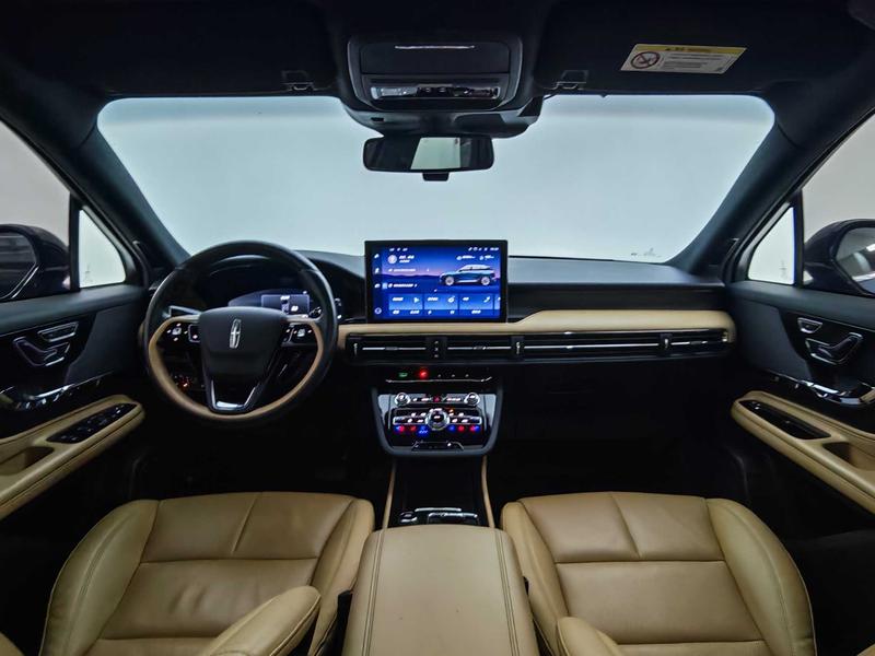 Lincoln adventurer 2022