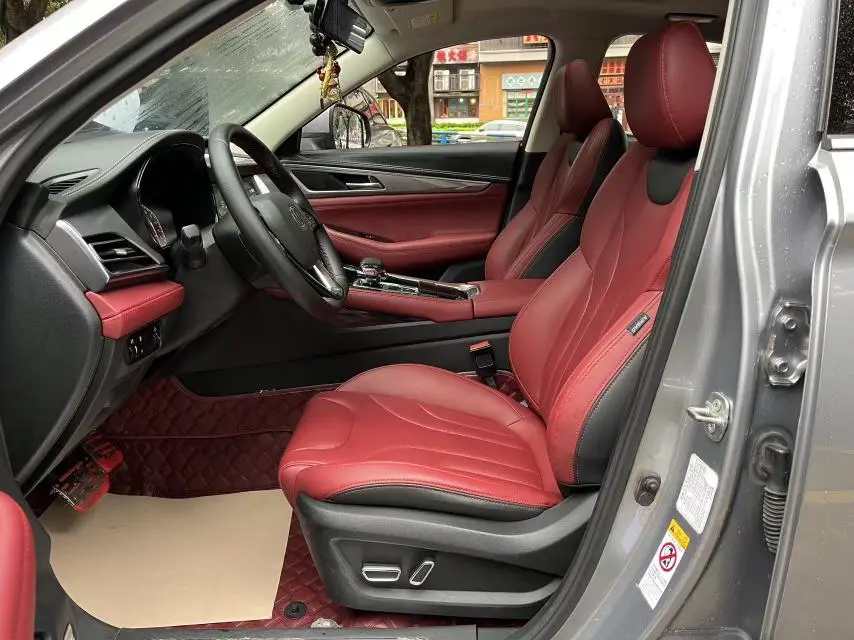 Changan Changan CS85 COUPE 1.5T dynamic version