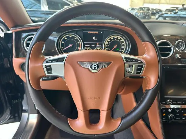 Bentley Flying 4.0T V8 Standard Edition
