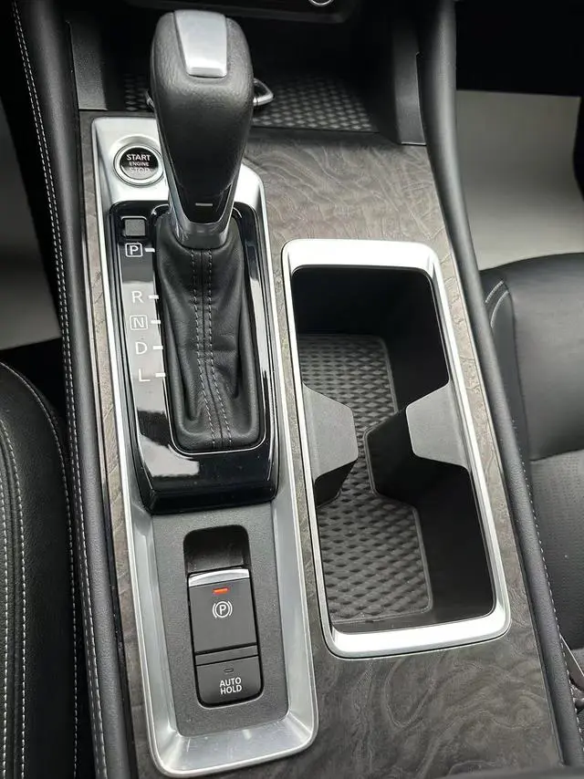 Nissan Teana 2.0L XL-TLS Enjoy Edition
