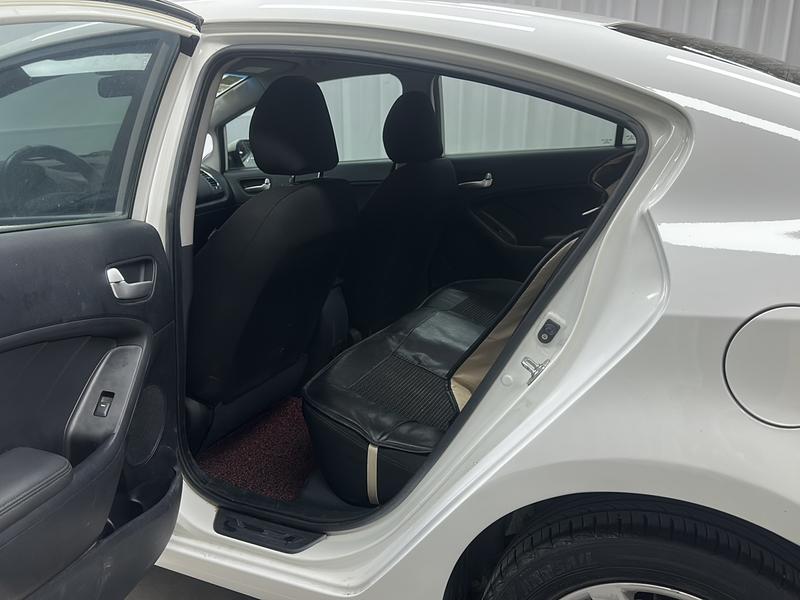 Kia Kia K3 2015