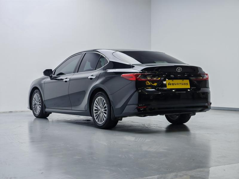 Toyota Camry 2024