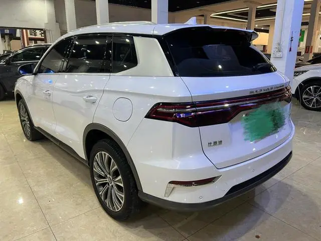 BYD Song Pro DM DM 1.5T four-wheel drive performance version comfort type