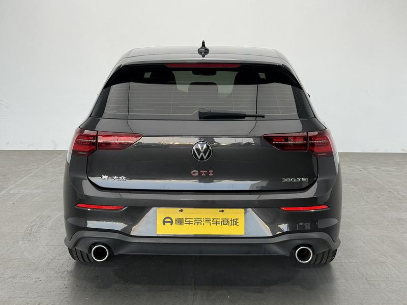 Volkswagen Golf GTI 2021