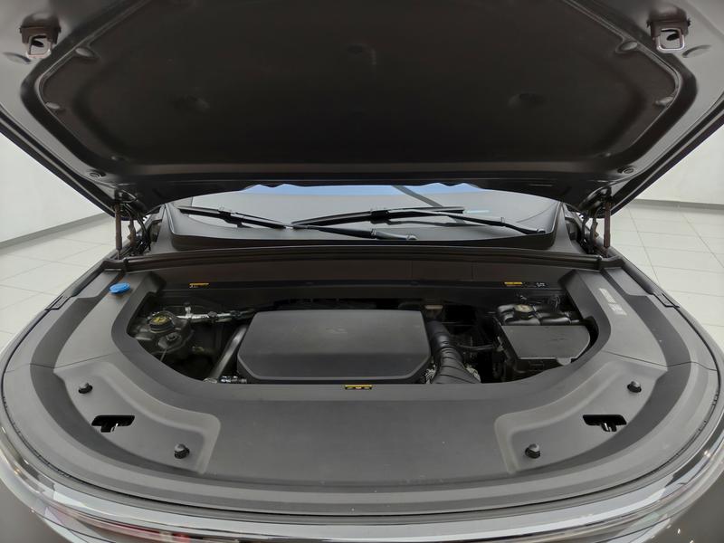 Li Auto Ideal L9 2022