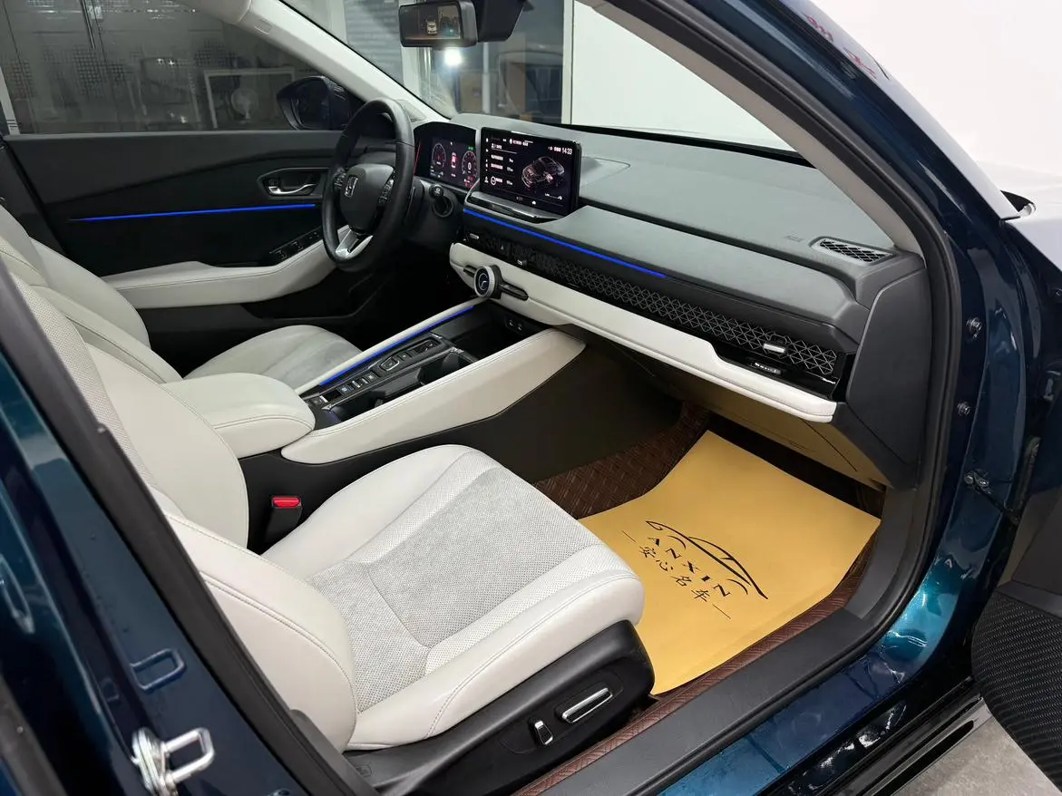 Honda Accord PHEV e: PHEV Ultimate Edition