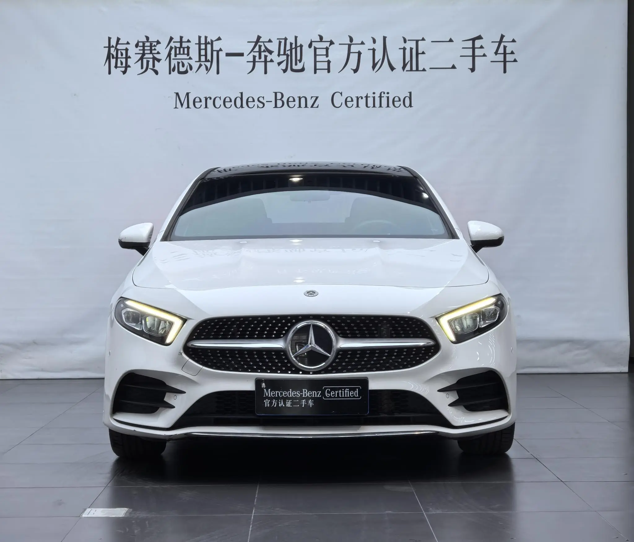 Mercedes-Benz Mercedes-Benz A-class A 200 L sports sedan dynamic Version