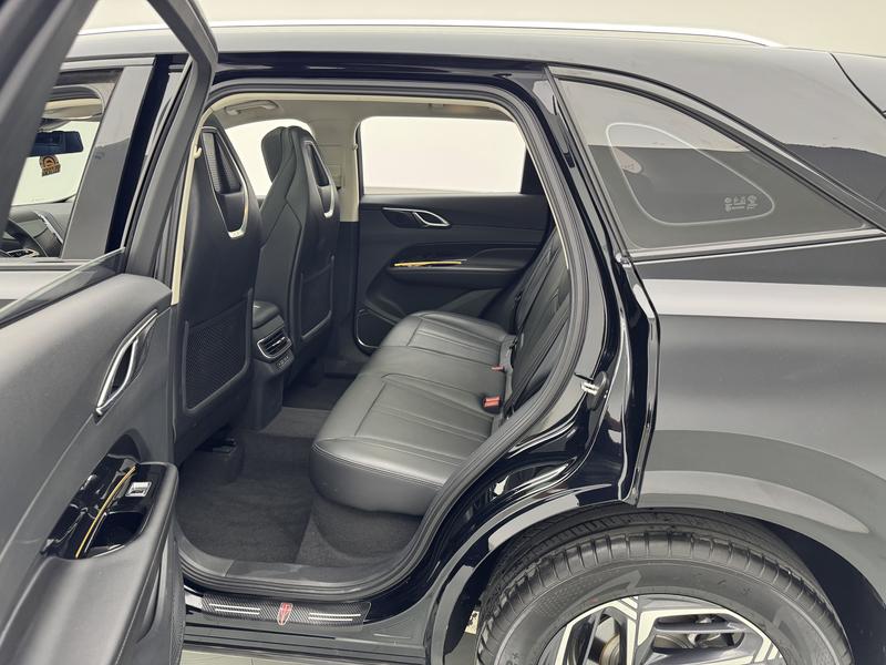 Hongqi Hongqi HS3 2024