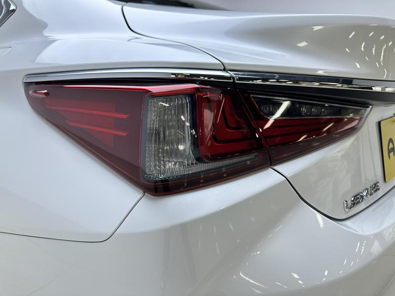 Lexus Lexus ES 2020