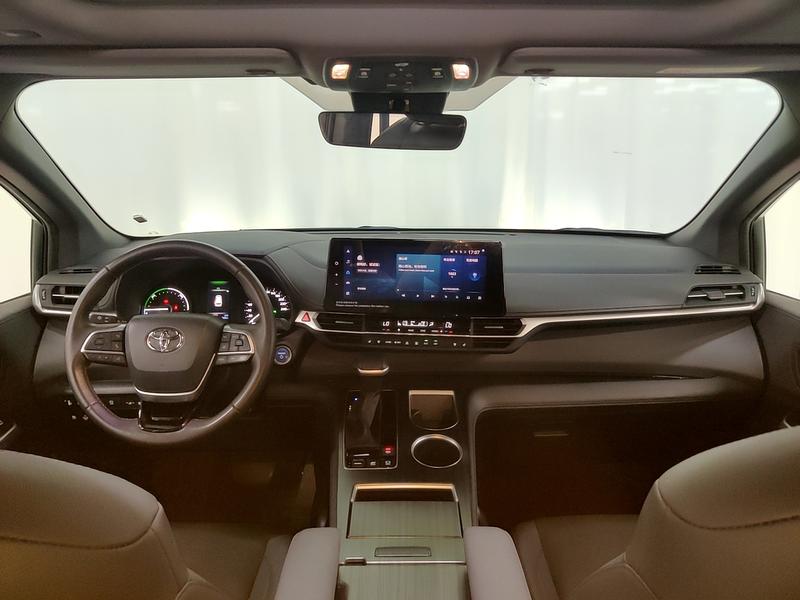 Toyota Sienna 2023