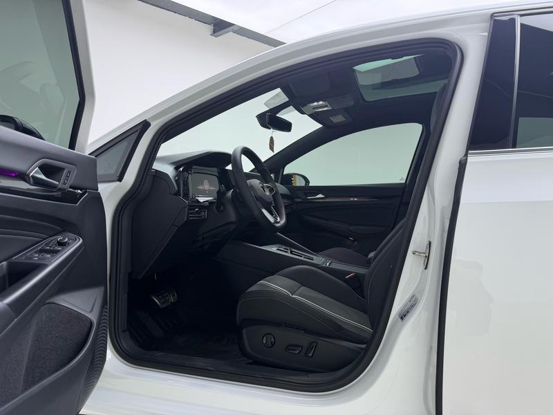 Volkswagen golf 2023
