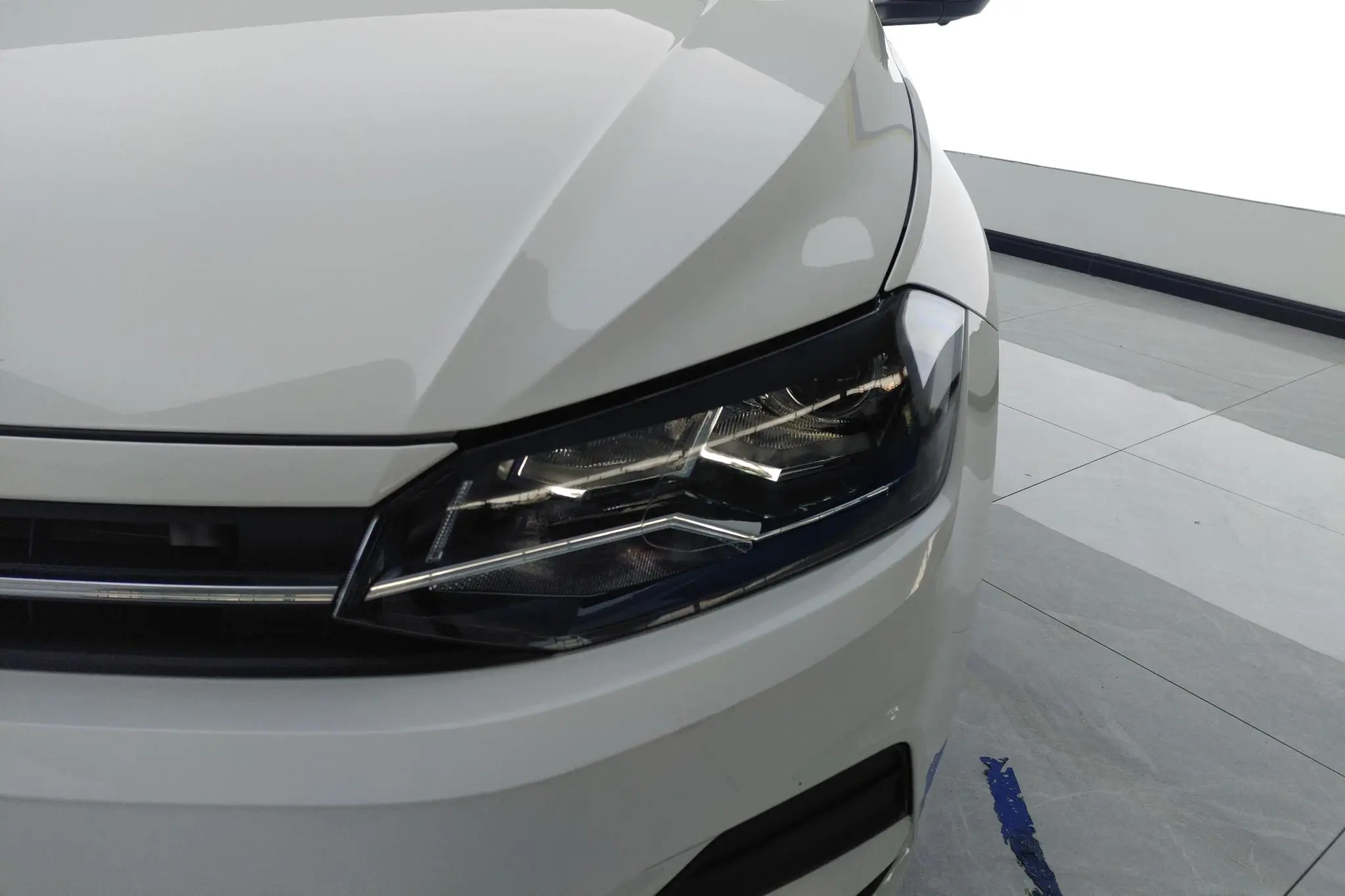 Volkswagen Polo Plus 1.5L automatic colorful technology version
