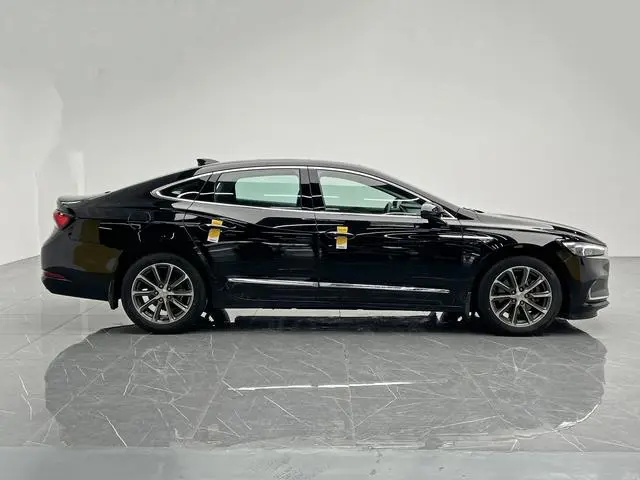 Buick Lacrosse 652T luxury