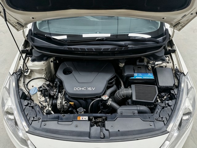 Kia Kia K3 2015