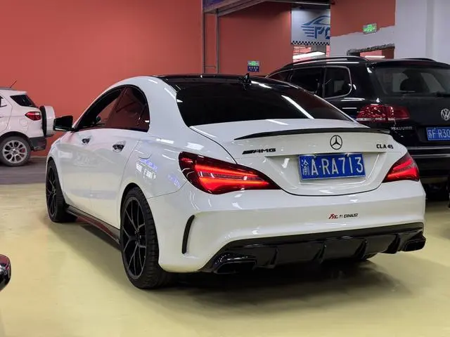 Mercedes-Benz Mercedes-Benz CLA AMG AMG CLA 45 4MATIC