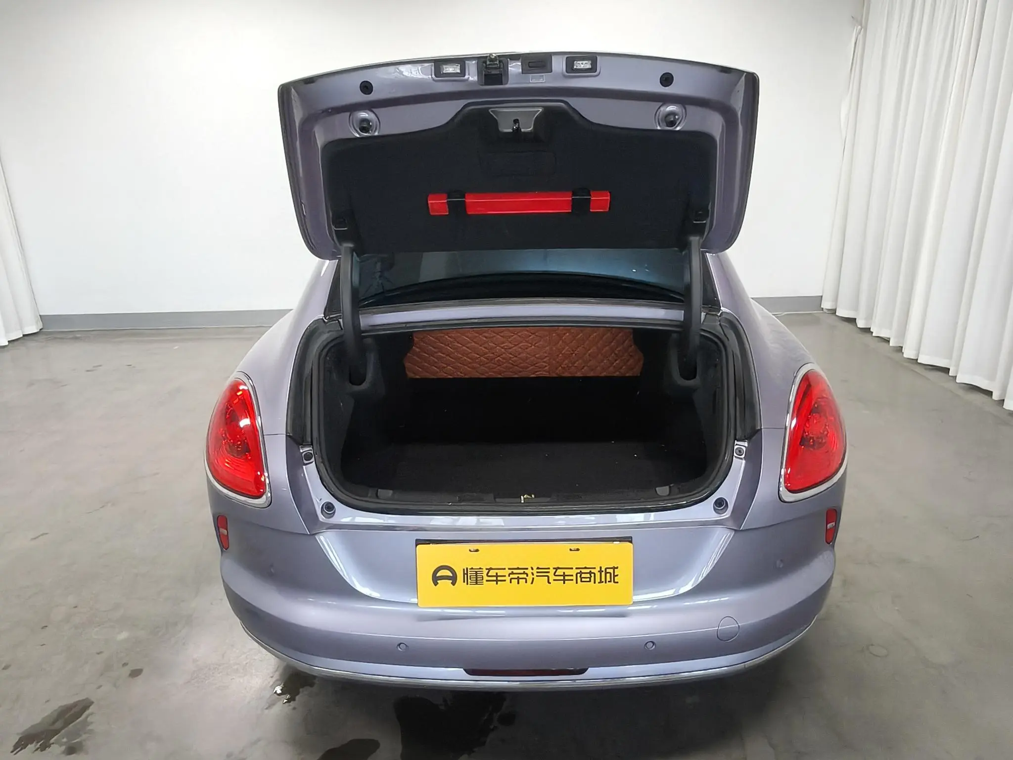 Ora Euler Lightning Cat 555km Premium Edition