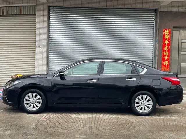 Nissan Teana Facelift 2.0 L XL Comfort Edition