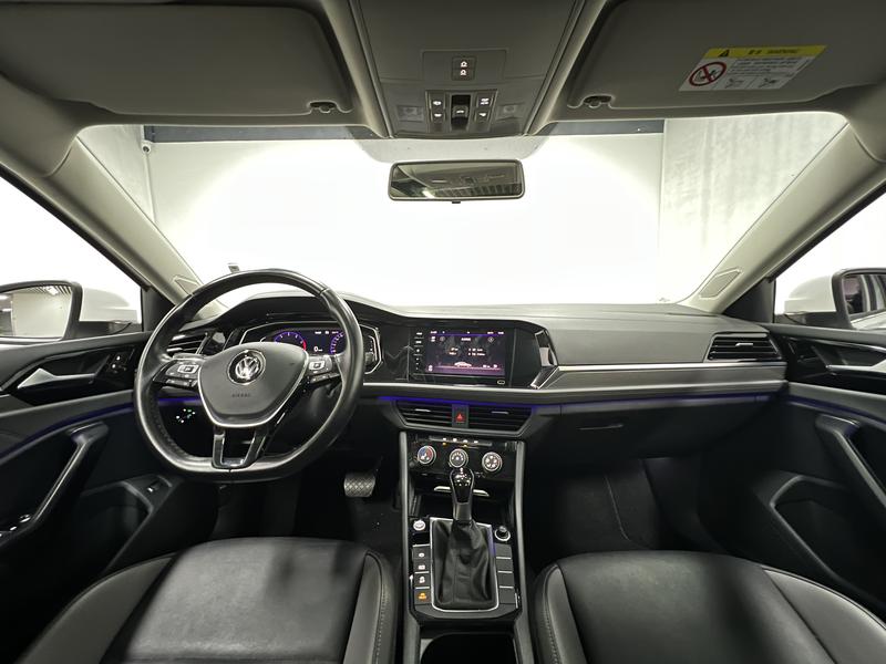 Volkswagen Sagitar 2021
