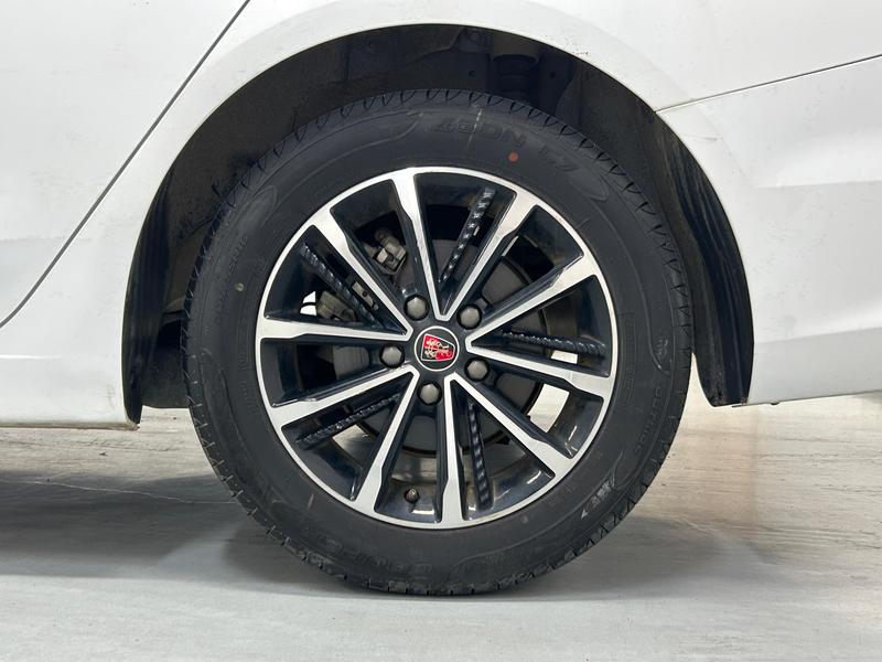 Roewe Roewe i5 2020