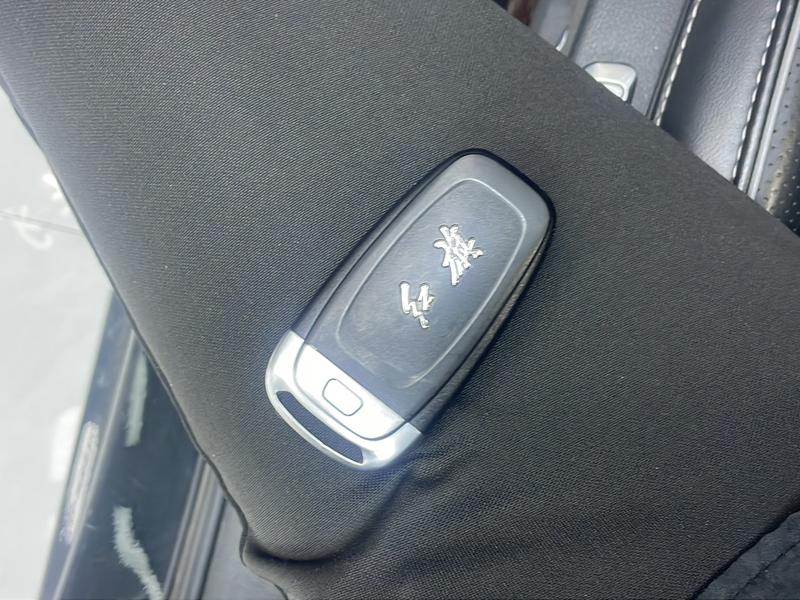 Hongqi Red Flag H9 2020