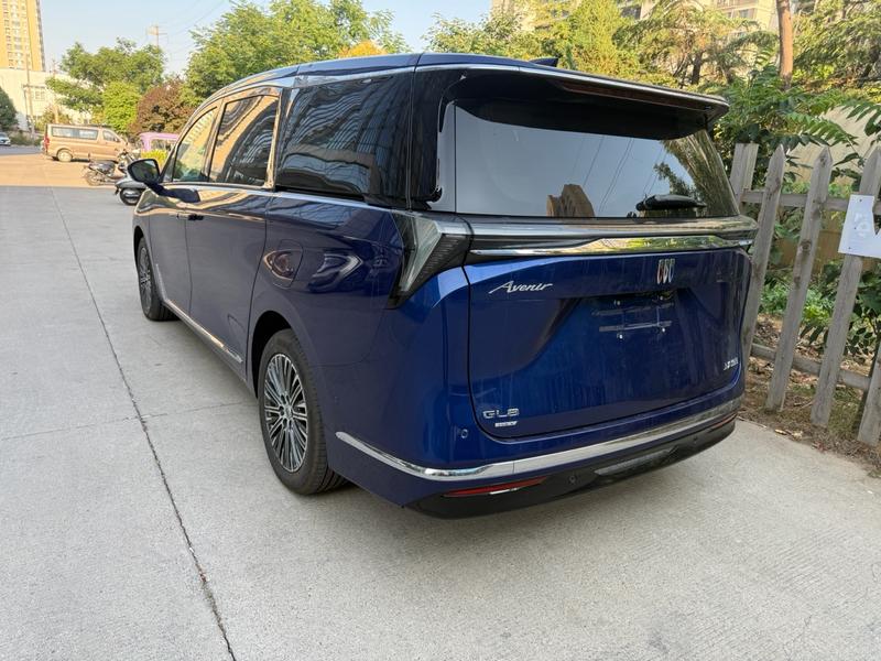 Buick Buick GL8 PHEV 2024