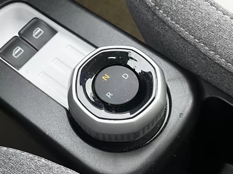 Geely Galaxy panda 2025