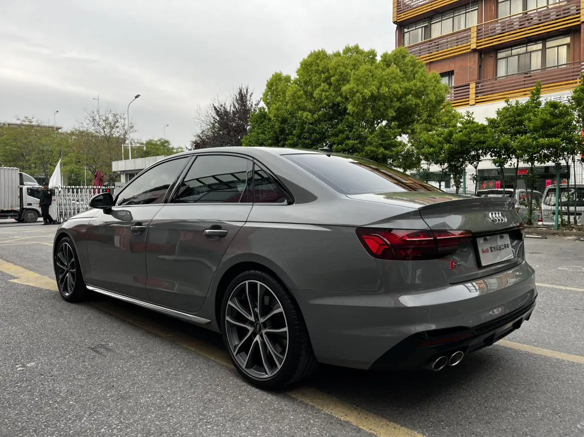 Audi Audi S4 3.0TFSI
