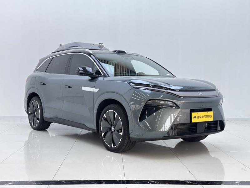 BYD Tang L DM 2025