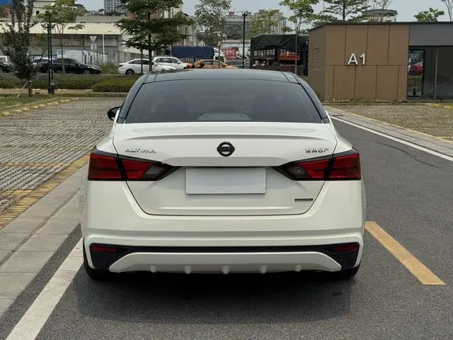 Nissan Teana 2.0 L XL Comfort Edition