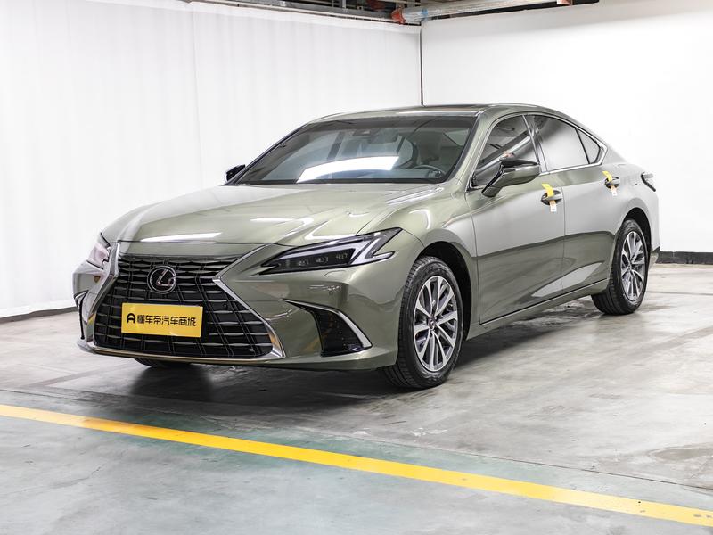 Lexus Lexus ES 2025