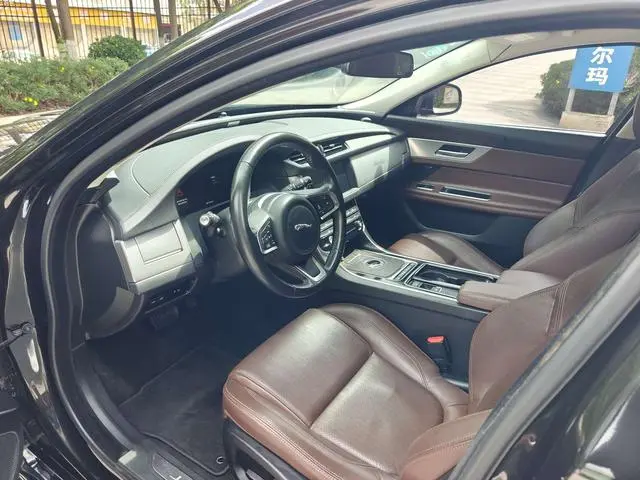 Jaguar Jaguar XFL XFL 2.0T 250PS two-wheel drive Deluxe Edition