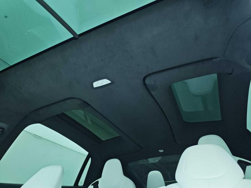 Tesla Model X 2017