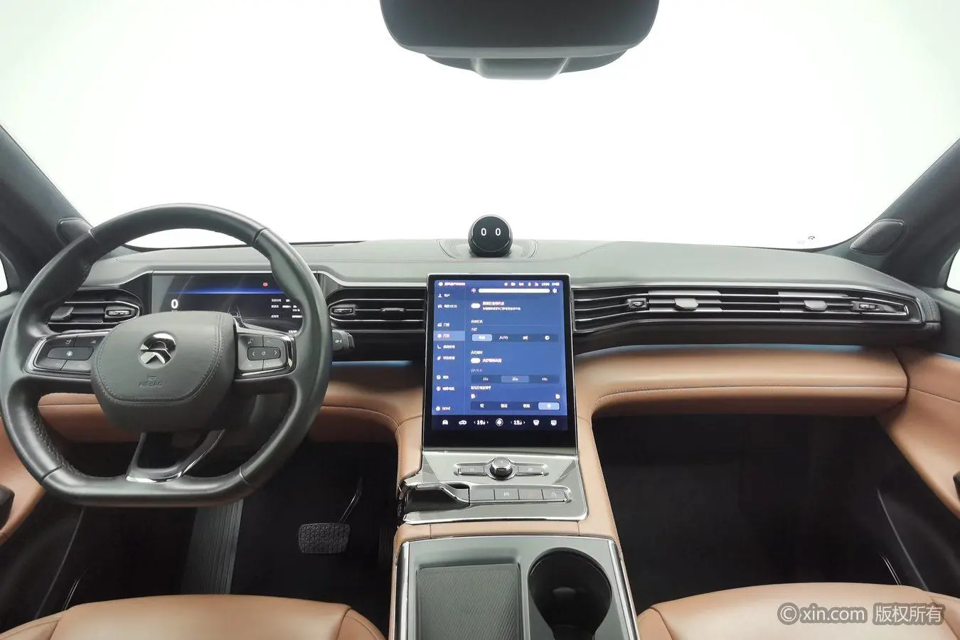 NIO Nio EC6 605KM sports version